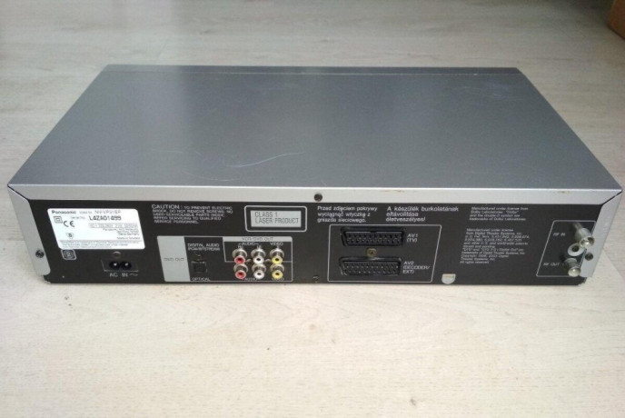 videorekorder-panasonic-nv-vp31-hi-fi-sqpb-big-4