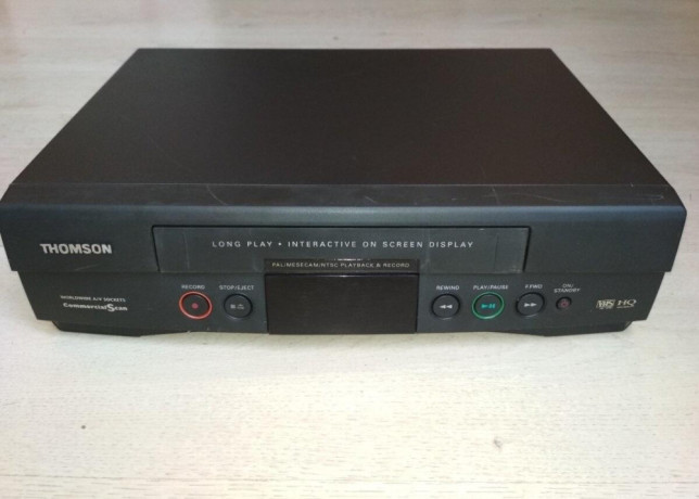 videorekorder-thomson-v1800-big-0