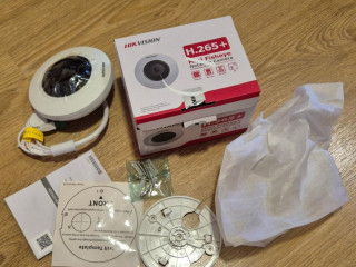 ip-kamera-hikvision-ds-2cd2955g0-isu-105-mm