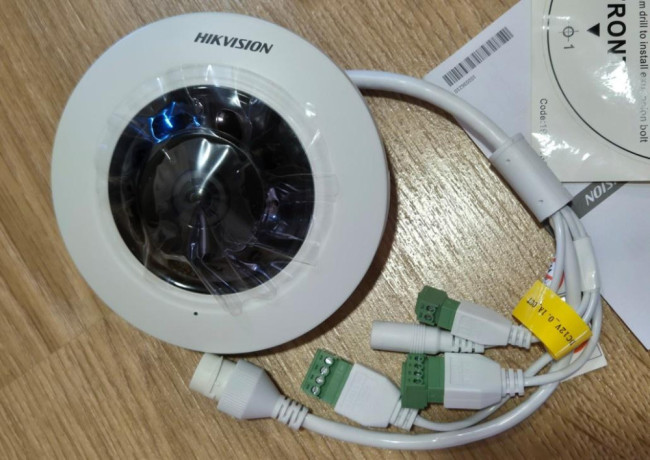 ip-kamera-hikvision-ds-2cd2955g0-isu-105-mm-big-1
