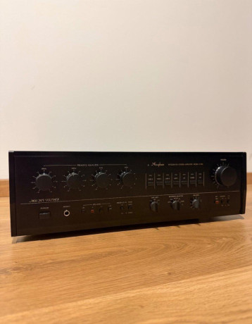 accuphase-e206-big-0