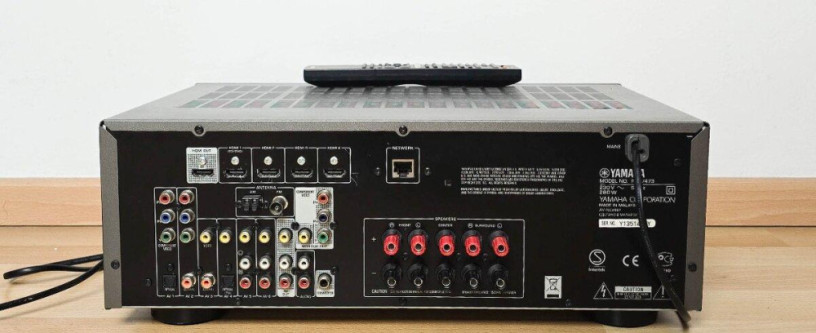 yamaha-rx-v473-airplay-spotify-internet-radio-usb-big-2