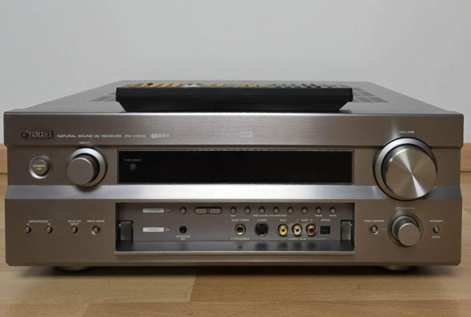 yamaha-rx-v1500-thxphonooptika-big-1