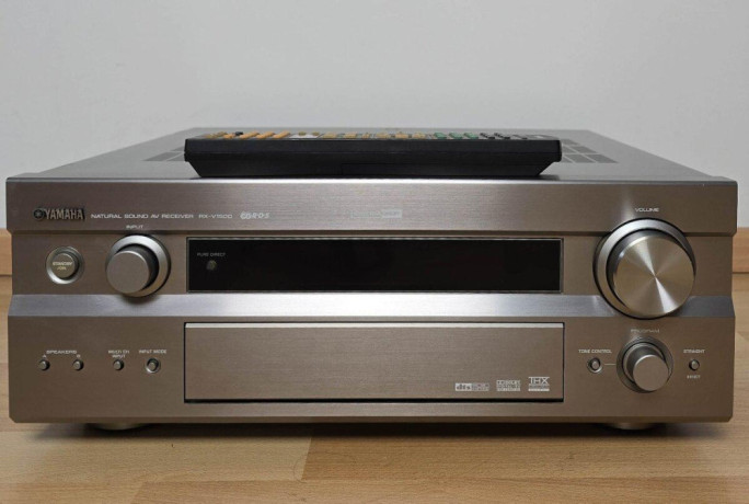 yamaha-rx-v1500-thxphonooptika-big-0