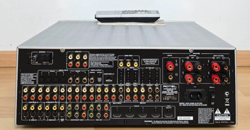 rotel-rsx-1550-optikahdmisub-outfm-radio-big-1