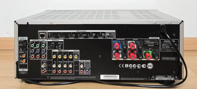 onkyo-tx-nr414-usbhdmispotifyinternet-radio-big-2