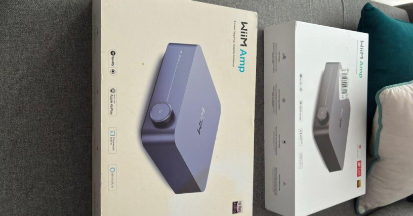wiim-amp-kompaktny-streaming-zosilnovac-space-gray-big-2