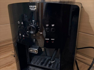 kavovar-krups-quattro-force