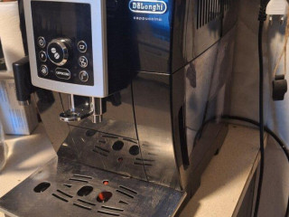 delonghi-ecam-cappuccino-top-stav