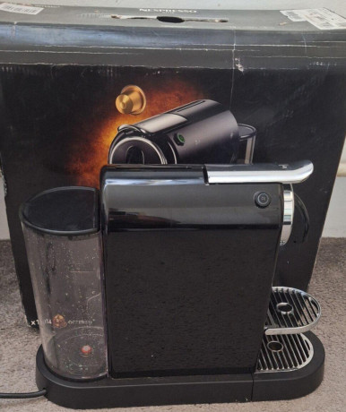 predam-kavovar-nespresso-citiz-big-1