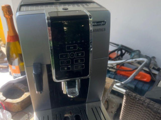 predam-delonghi-dinamica-kavovar-minimalne-pouzivany