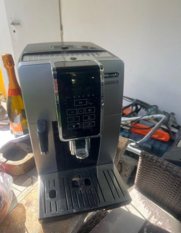 predam-delonghi-dinamica-kavovar-minimalne-pouzivany-big-0