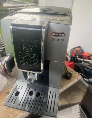 predam-delonghi-dinamica-kavovar-minimalne-pouzivany-big-1
