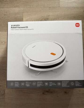 roboticky-vysavac-xiaomi-robot-vacuum-e5-big-0