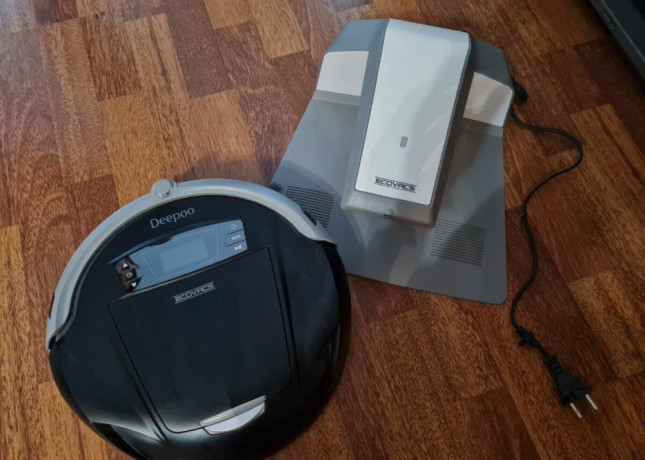 predam-roboticky-vysavac-ecovacs-d73-big-3