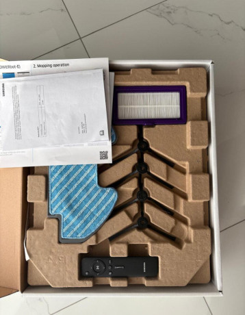 roboticky-vysavac-samsung-powerbot-e-vr5000-wifi-big-2