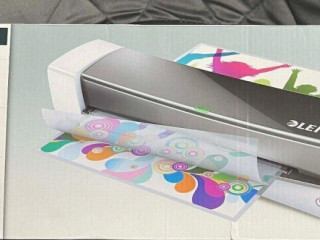 laminator-leitz-ilam-home-office-a4-sivy