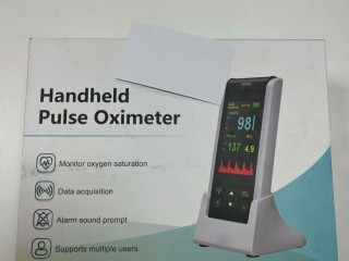 rucny-pulzny-oxymeter-nocny-pulzny-oxymeter-prstovy-pulz