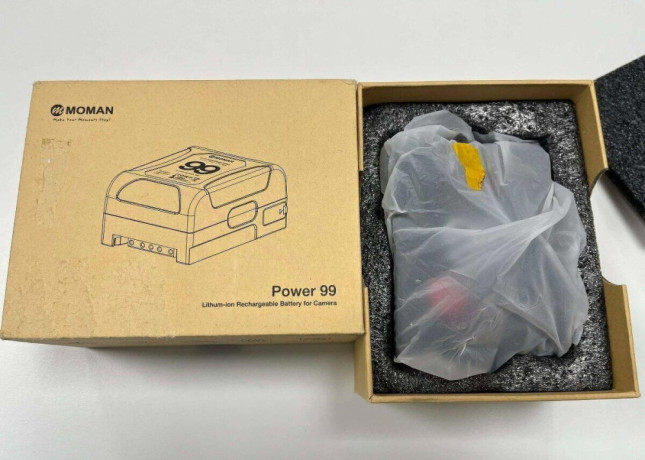 moman-99-montaz8na-bateria-s-nabijacimi-portami-dtap-a-usb-c-big-0