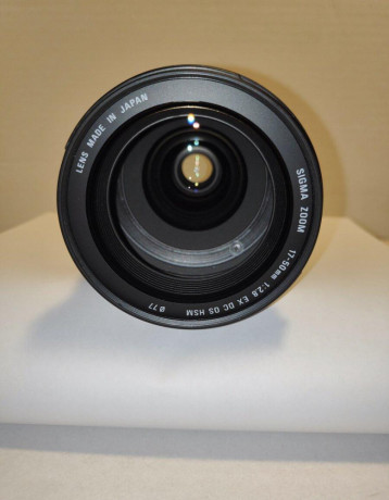 sigma-17-50mm-f28-ex-dc-os-hsm-pre-canon-big-1