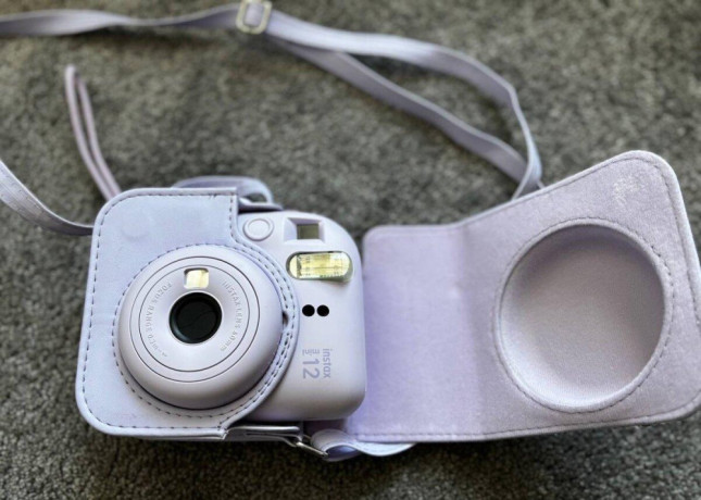 fotoaparat-fujifilm-instax-mini-12-lilac-big-1