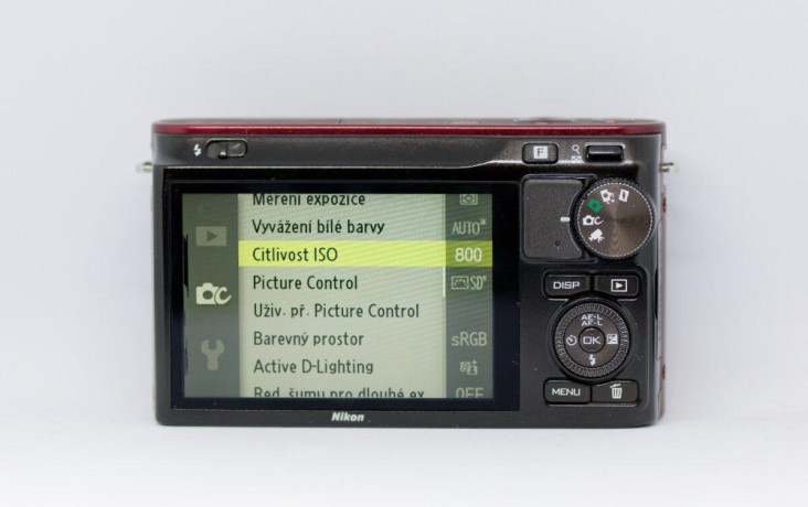 nikon-1-j2-telo-big-2