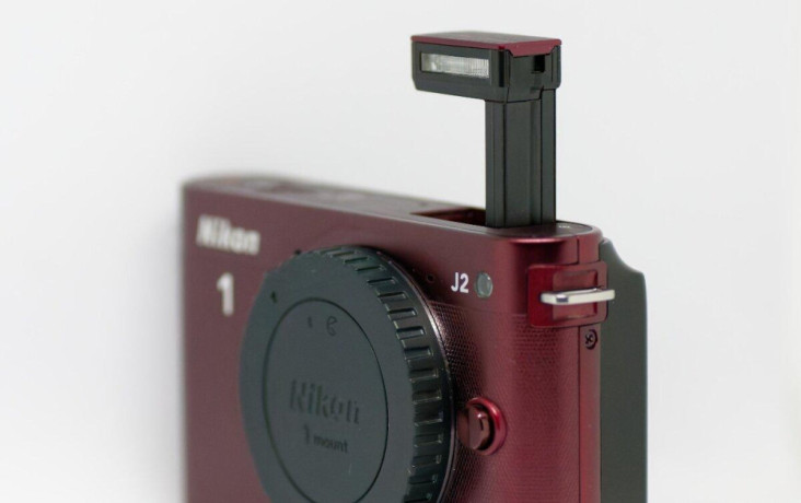 nikon-1-j2-telo-big-4