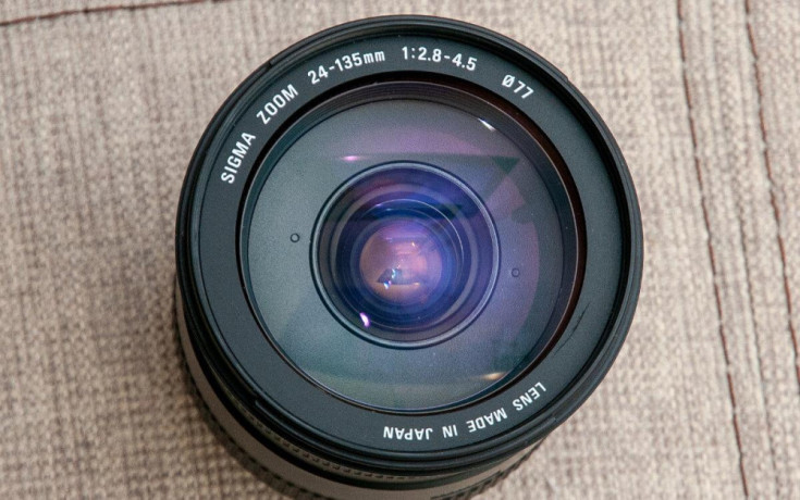 sigma-24-135mm-f28-45-canon-fitfull-frame-big-4