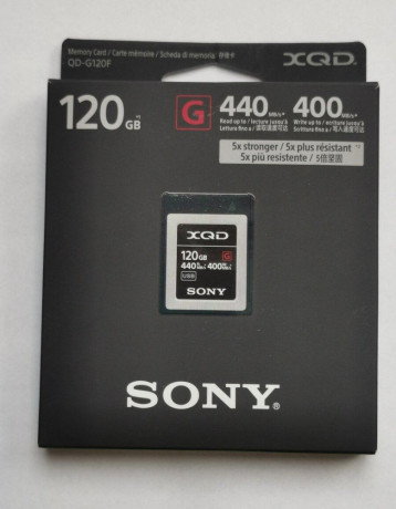 predam-xqd-sony-120-kartucitacku-kariet-sony-big-0