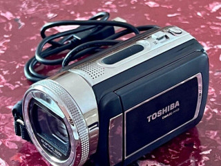 videokamera-toshiba-camileo-h10