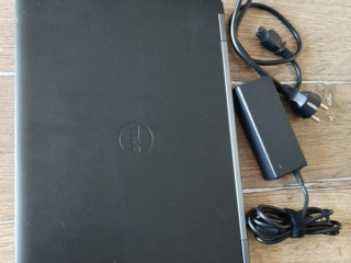 dell-latitude-e5550-top-stav