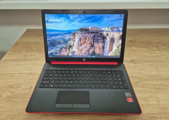 hp-15-db1501ncamd-ryzen-3-3200u8gb-ramfhdssdhdd-big-0