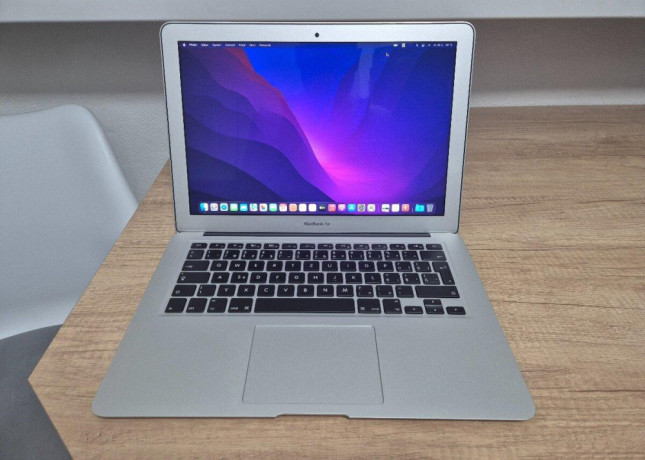macbook-air-13-inch-2017intel-core-i58gb-ram128gb-ssd-big-0