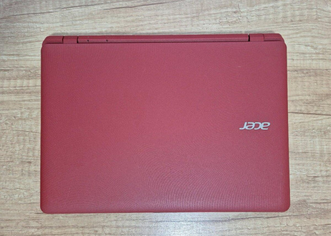 acer-es1-131-c82s-intel-celeron-n31504gb-ramhd128gb-ssd-big-3