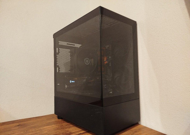 herny-pcrx580-aurisryzen-5-260016gb-ddr4win11pro-big-1