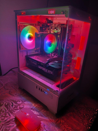 nove-herne-pc-amd-16jadro-ssd-512gb-radeon-hd-4gb-wifi-bt-big-3