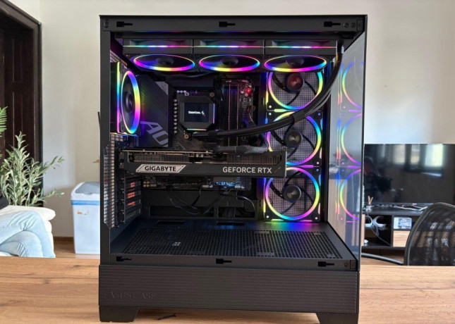 herny-pc-r7-9800x3d-rtx-5070-ti-32gb-ddr5-1tb-nvme-big-1
