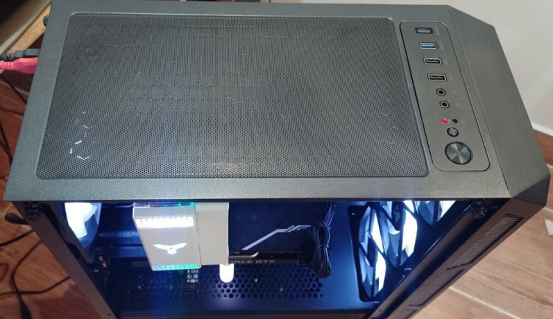 herny-pc-ryzen5rtx2070-super-oc8gbm2argbwin11-big-4