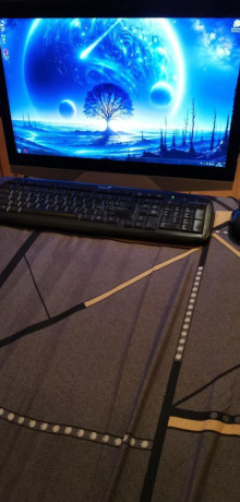aio-lenovo-ideacentre-700-24ish-big-0