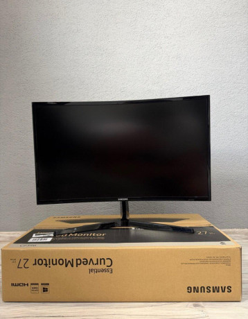 predam-zakriveny-monitor-samsung-c27f396fhu-27-full-hd-big-0