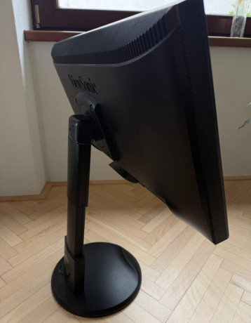 24-monitor-viewsonic-big-0