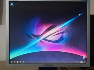 samsung-syncmaster-940n-19