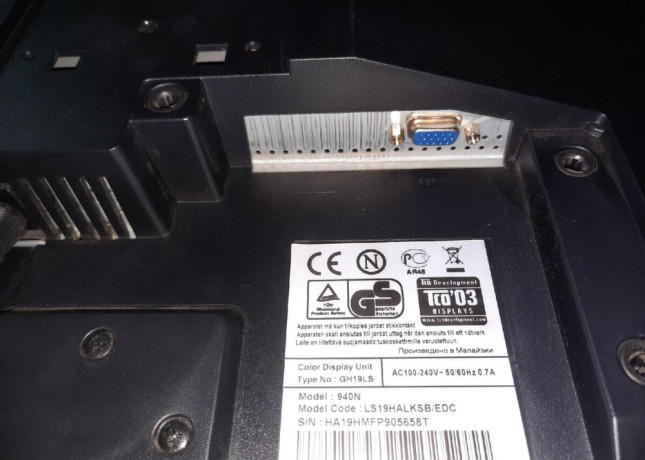 samsung-syncmaster-940n-19-big-1