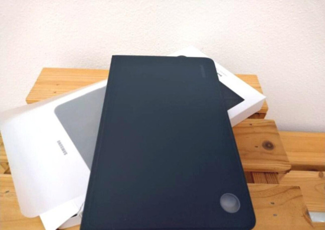 nove-ochranne-stojanove-puzdro-kryt-samsung-big-4