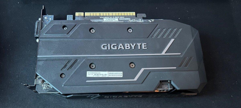 geforce-gtx-1650-super-windforce-oc-4g-big-1
