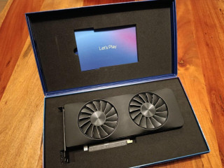 predam-graficku-karta-intel-arc-a750-limited-8gb-gddr6