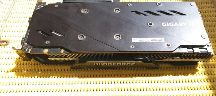 nvidia-geforce-gtx-970-gigabyte-big-3