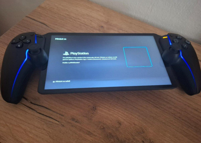 playstation-portal-remote-player-midnight-black-big-2