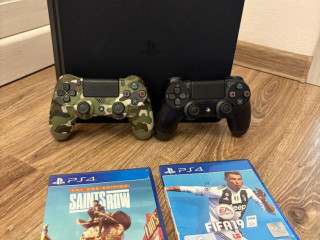 playstation-4-slim