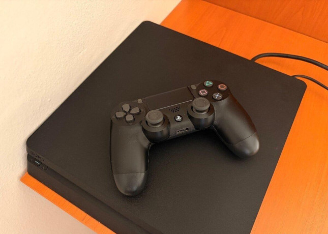 sony-playstation-4-ps4-slim-500gb-big-0